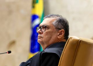 Dino descarta razões que o impeçam de julgar denúncia contra Bolsonaro