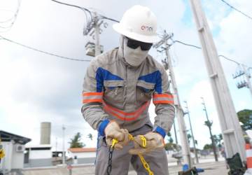 Governo pede para Aneel abrir processo que pode levar a intervenção ou cassação do contrato da Enel em São Paulo