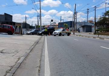 Incêndio atinge depósito de recicláveis pela segunda vez em pouco mais de dois meses em Mogi das Cruzes