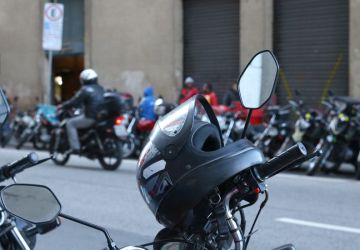 Vereadora pede suspensão de apreensões de mototáxis em São Paulo