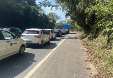 Mogi-Bertioga tem mais de 30 quilômetros de congestionamento na manhã deste sábado