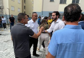  Governador em exercício, prefeito Lucas Sanches e Vereador Joseval Queiroz participam da entrega de 180 moradias em Guarulhos