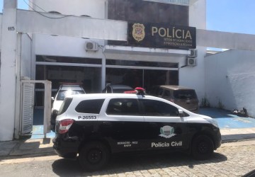 Corpo em decomposição é encontrado dentro de geladeira em matagal em Suzano