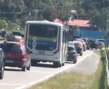 Mogi-Bertioga registra cerca de 30 km de lentidão sentido litoral neste sábado de carnaval