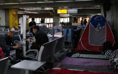 Liminar impede deportação de 70 imigrantes do aeroporto de Guarulhos