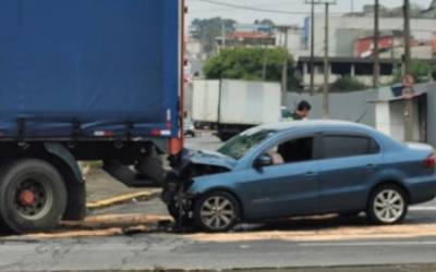 Corpo de homem amarrado com pedaços de pano e sacos plásticos é encontrado em Mogi das Cruzes