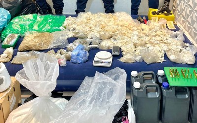 Mais de 25 quilos de drogas são encontrados pela GCM em apartamento em Itaquaquecetuba