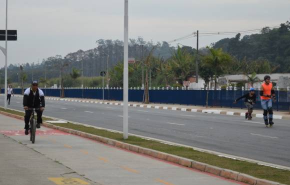 GCM reage a assalto e mata suspeito após ser abordado por dupla em avenida de Arujá