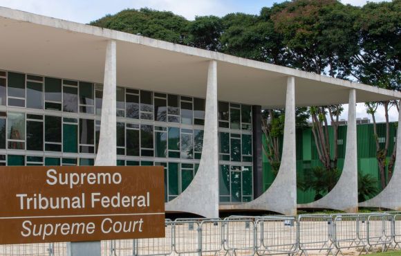 STF é unânime em aceitar denúncia contra deputados e suplente do PL